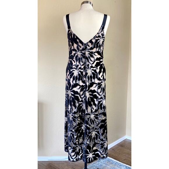 Beaufille Floral Velvet Appliqué Lace Slipdress - Picture 11 of 15